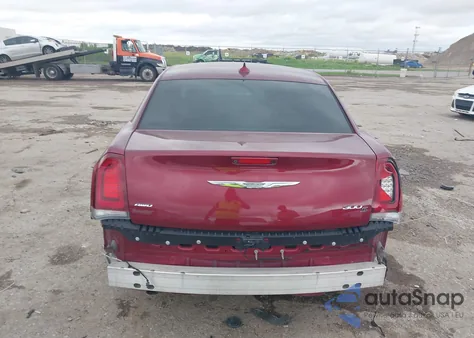 2018 Chrysler 300 300S Awd из США, поврежденный, VIN 2C3CCAGG9JH165415